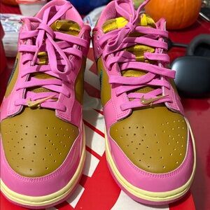 Nike Pink and Teal Sneakers